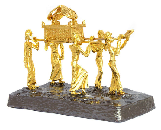 Levitas Com Arca Da Aliança Banhado A Ouro - Import Israel